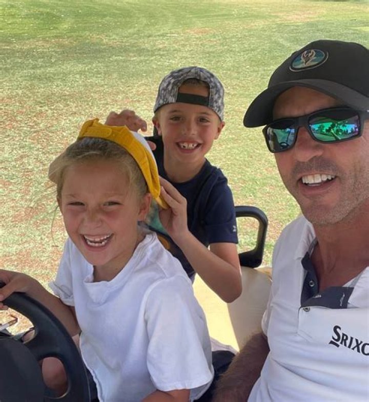 Who is Mike Modano? See Net-worth, Quote, Awards, Fact, Wiki