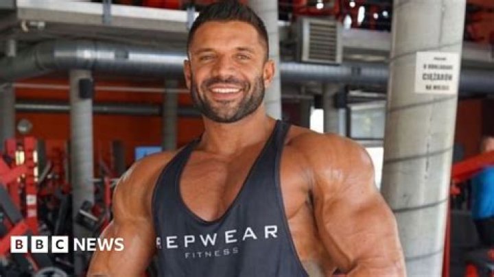 Who was Neil Currey, bodybuilder and former Mr Olympia contestant?