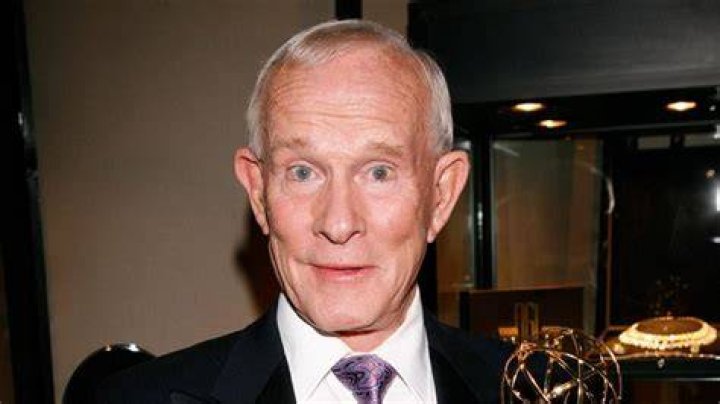 Who was Tom Smothers’ sister Sherry Smothers?