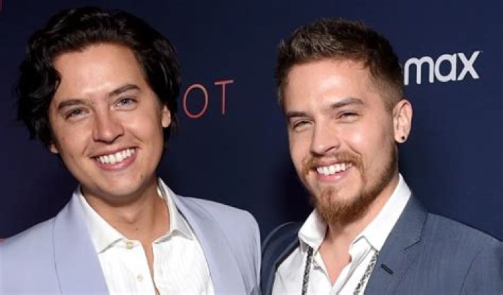 Why are the Sprouse twins famous? Which Sprouse twin plays on Riverdale? Are the Sprouse twins still acting?