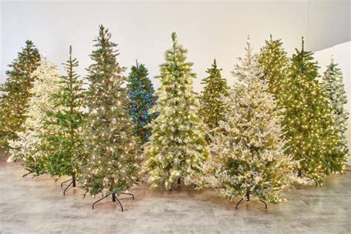 Will goodwill accept artificial christmas trees