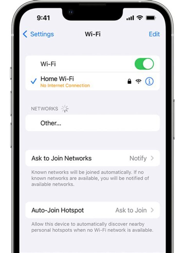 Will my iphone automatically use wifi instead of data