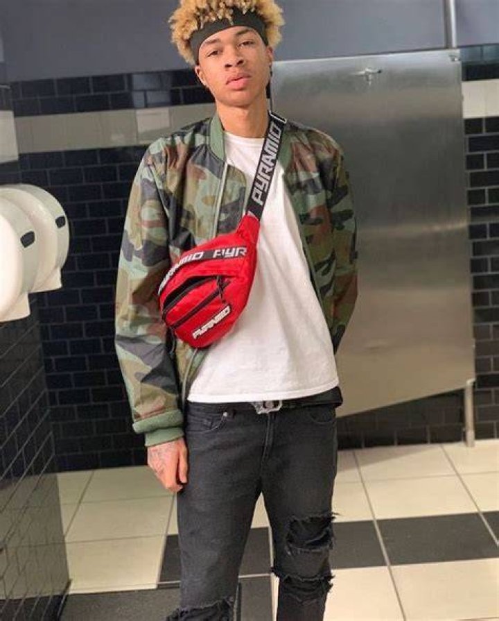Yrndj- Age, Net Worth, Height, Girlfriend, Career