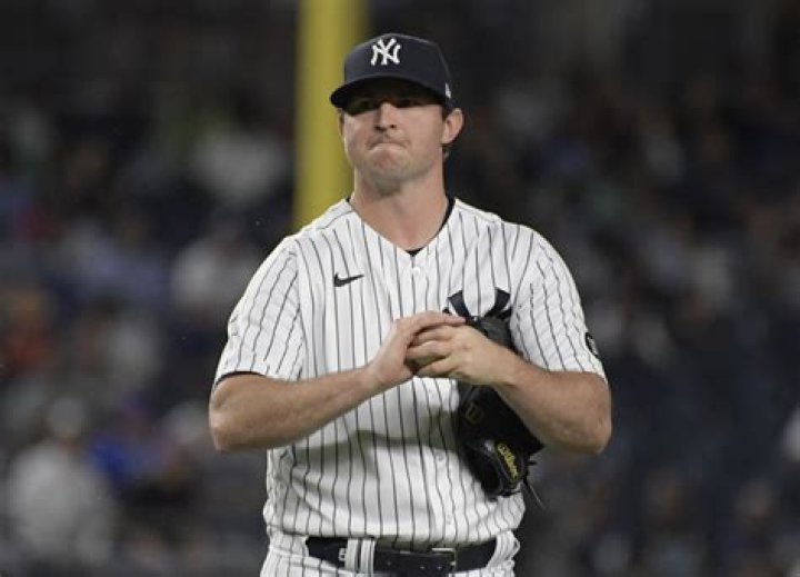Zack Britton Salary, Net Worth, Surgery, Return, Contract, Trade